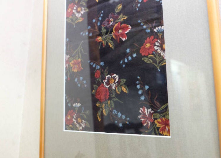 ▲French antique fabric that arrived to Japan through the Nanban trade. The different color and design from Japanese products is eye catching