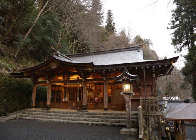 기후네 신사, 물의 신이 깃든 아름다운 신사는 '인연'을 맺어주는 성지 - Live Japan ( 일본여행·추천명소·지역정보 )