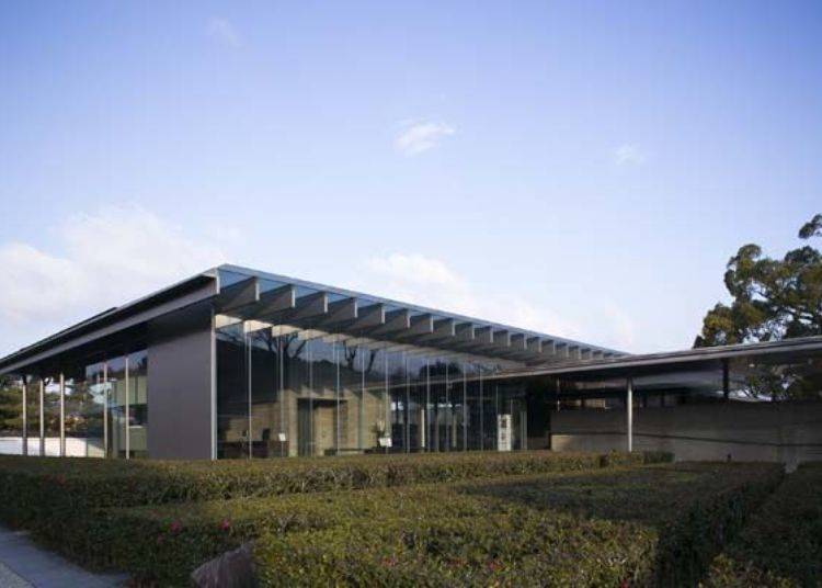 Byodoin Temple Museum Hoshokan: National Treasures up Close!