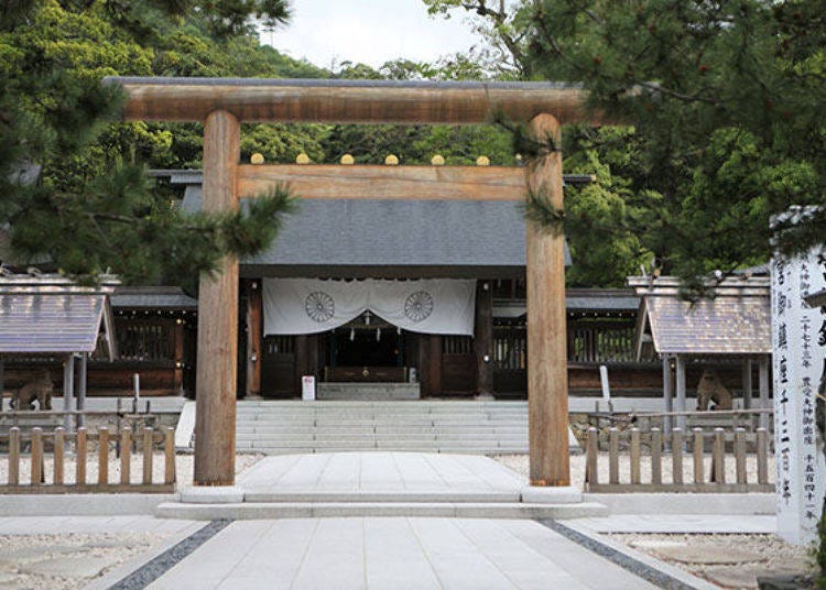 參拜號稱日本少數擁有悠久歷史的｢神話之地｣