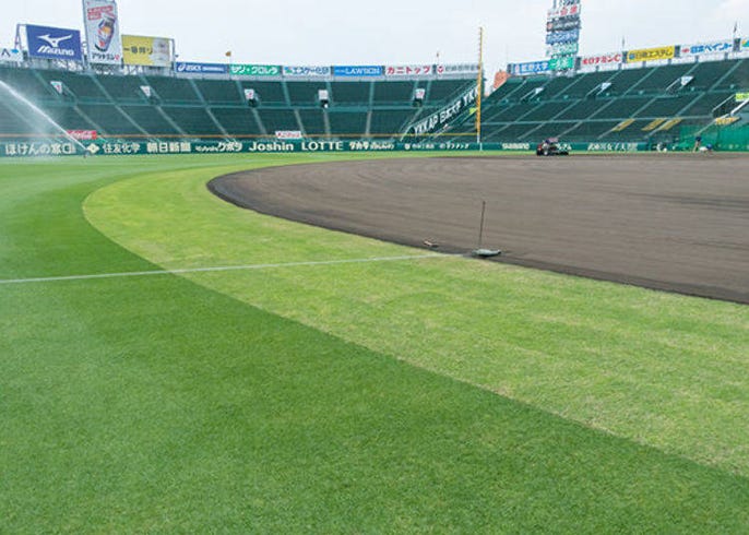 Discover Hanshin Koshien Stadium: Japan's Mecca for True Baseball Fans!