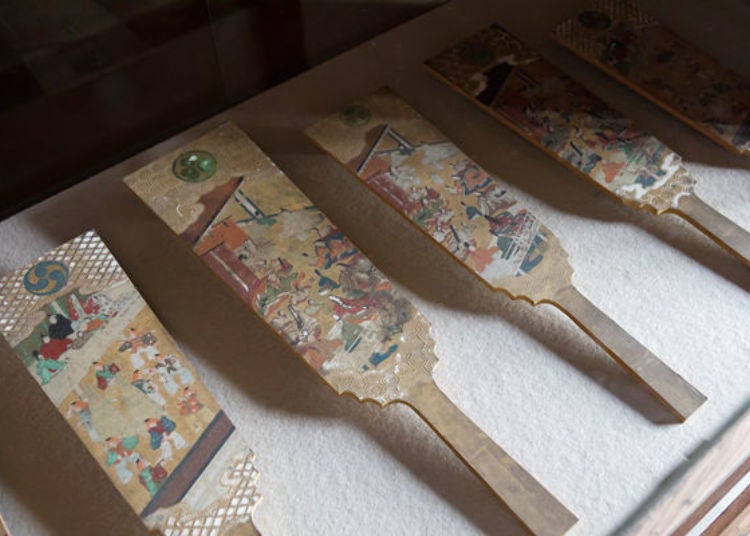 ▲西之丸內也展示著各式各樣的物品。照片為千姬為了鎮魂祈求逝去的丈夫所製作的6個羽子板複製品