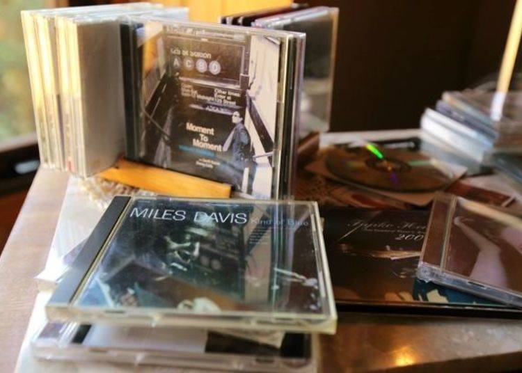 ▲The proprietor’s collection of CDs