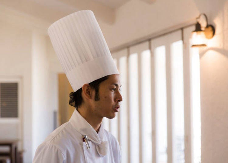 ▲ Chef Imai has had much experience as a boulanger (baker) in famous hotels and restaurants in Japan and also has won bread-making contests.