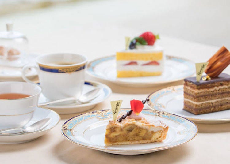 ▲케이크 세트(오리지널 케이크에서 좋아하는 케이크 한 개, 커피 또는 홍차) (1,200엔, 세금.서비스 요금 포함)