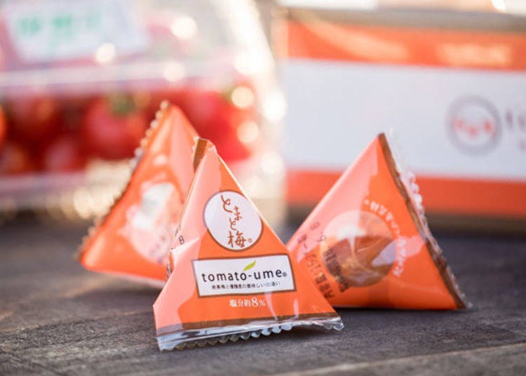 ▲ Individual packets of Tomato-Ume 108 yen each (tax included)