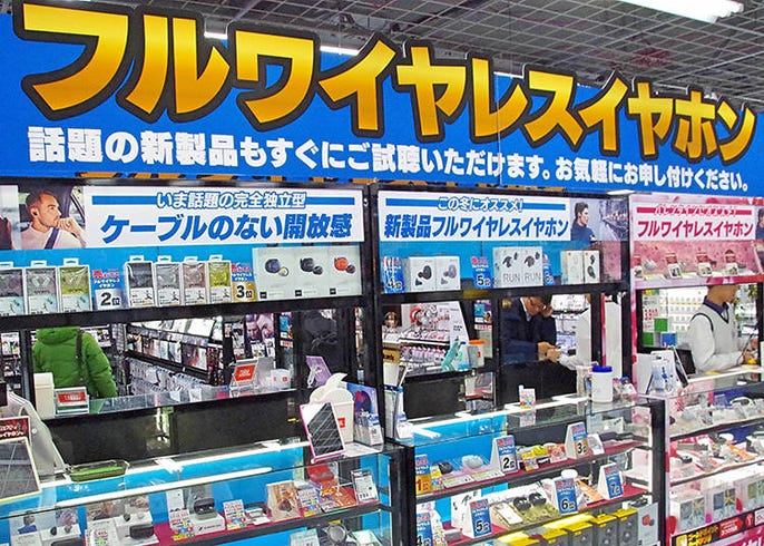 そりゃ爆買いもするわ 外国人が溢れる ヨドバシカメラ 人気商品と行き届いたサービスに脱帽 Live Japan 日本の旅行 観光 体験ガイド