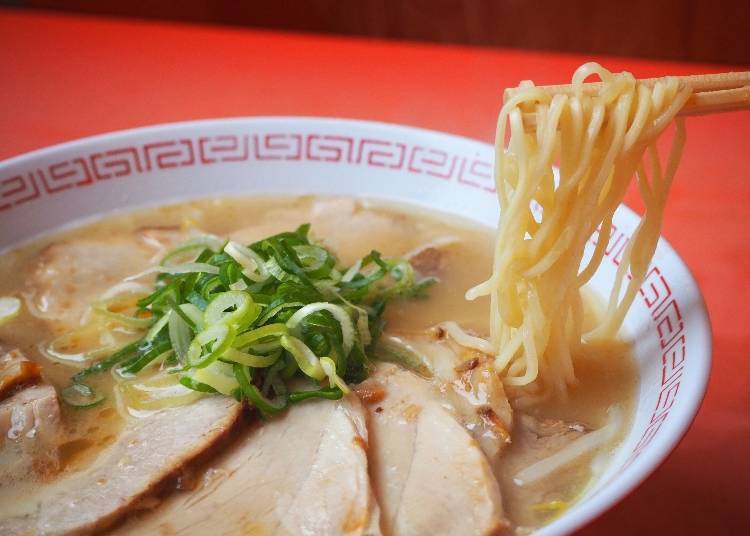 The noodles are straight and of medium thickness. The chashu is made from soft pork thigh that goes well with the soup, with a staggering eight slices in the bowl for a satisfying meal.