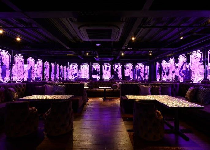 ミナミの夜の過ごし方 大阪で大人気のクラブ シュバル オオサカ の魅力リポート Live Japan 日本の旅行 観光 体験ガイド