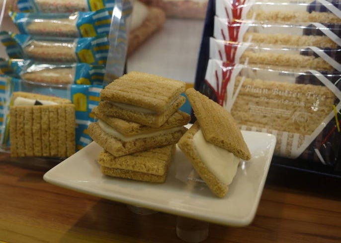 7 Must Buy Souvenirs From Osaka At Kansai International Airport Sweet Takoyaki Cigar Cookies More Live Japan Travel Guide
