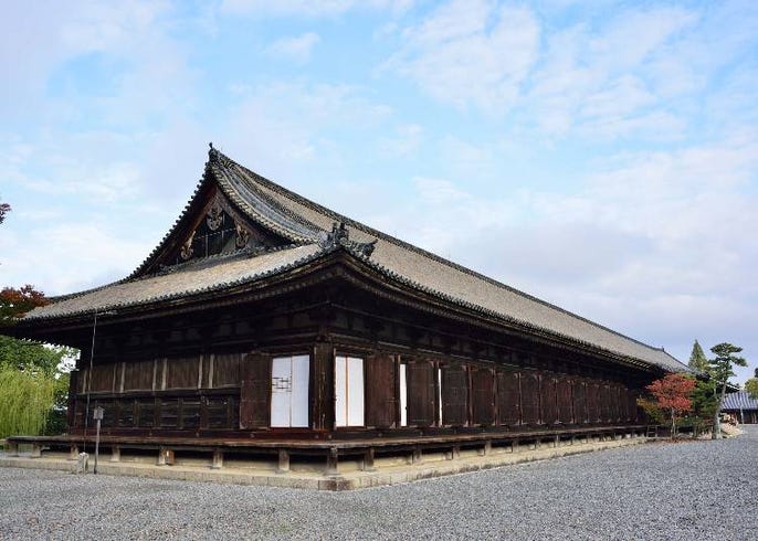 三十三間堂の魅力ガイド 1000体の観音像 京都駅からのアクセスも抜群 Live Japan 日本の旅行 観光 体験ガイド