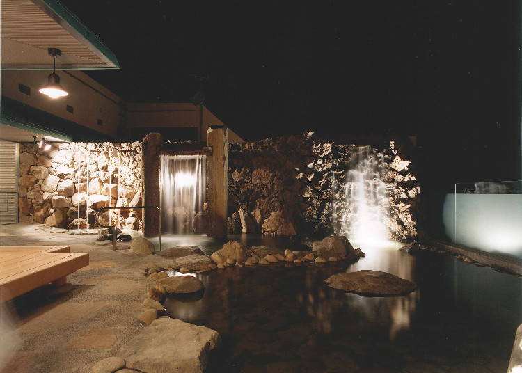 Japanese-style Open Air Bath