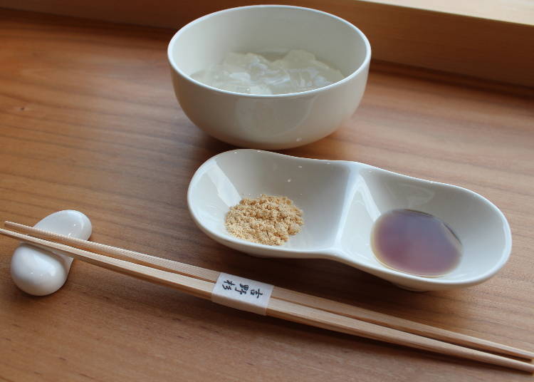 5. Yoshino kudzu powder: Made with traditional methods