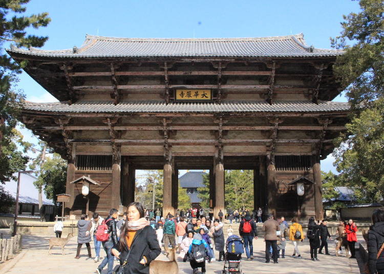 Kongo Rikishi Statues Guard Todai-ji's Great South Gate