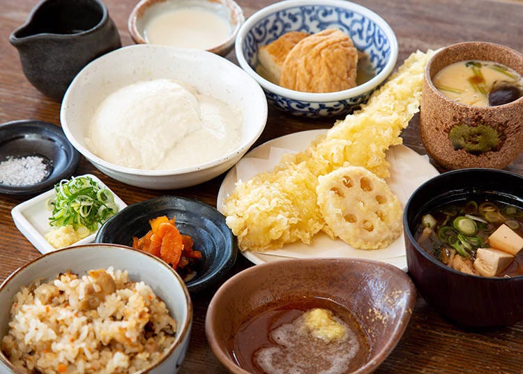 「豆腐屋膳（炊饭）」（含税1,900日元）