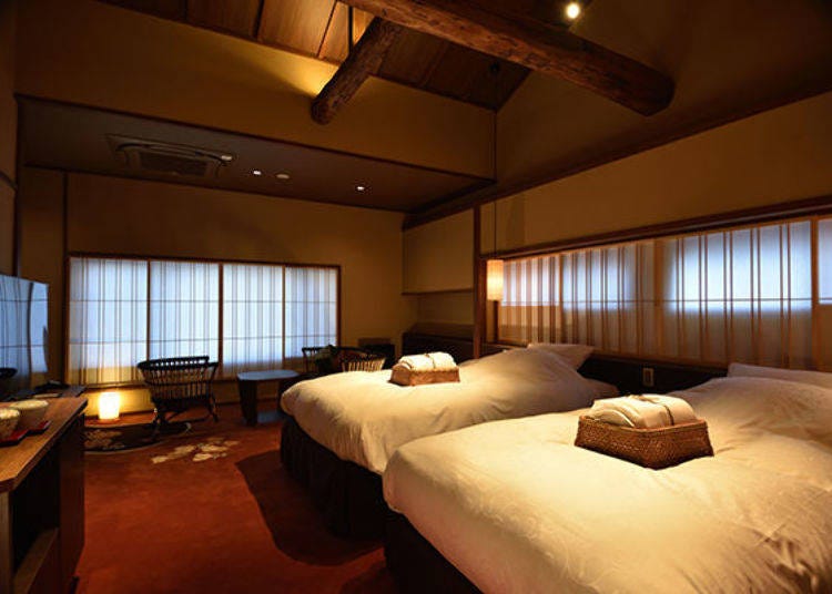 ▲Botan Twin Bedroom (triple rooms possible). 2 persons, 23,000 yen each plus tax on weekdays, 2 meals included.