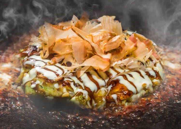 2. Is it Alive!? It’s up to Luck if you can Find Your Favorite Style of Okonomiyaki