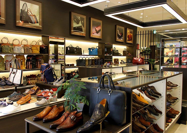 「INTERNATIONAL SHOES GALLERY」：提供高品質的鞋子和手提包