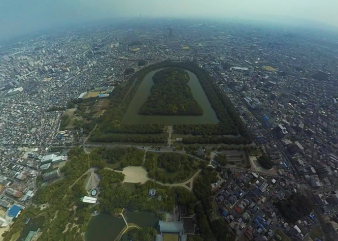 Unlocking the Secrets to Japan's Mysterious 'Keyhole' Mozu Tombs