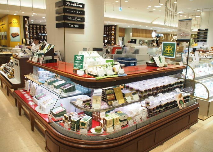 外国人に喜ばれるグミって 阪急うめだ本店 で人気のデパ地下土産5選 Live Japan 日本の旅行 観光 体験ガイド