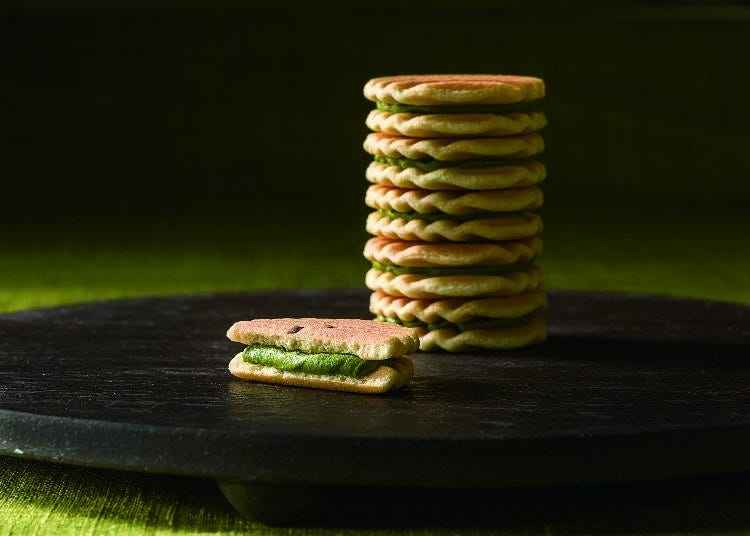 Hime Senju-Senbei (organic matcha), set of 12 - 1,300 yen (plus tax)