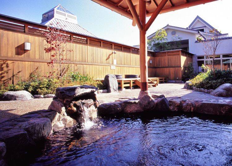 Mitsue’s “Himeishi no Yu” hot spring