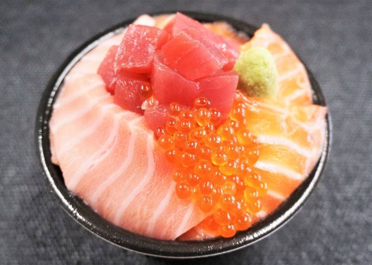Salmon Otoro-don 1,600 yen (including tax)
