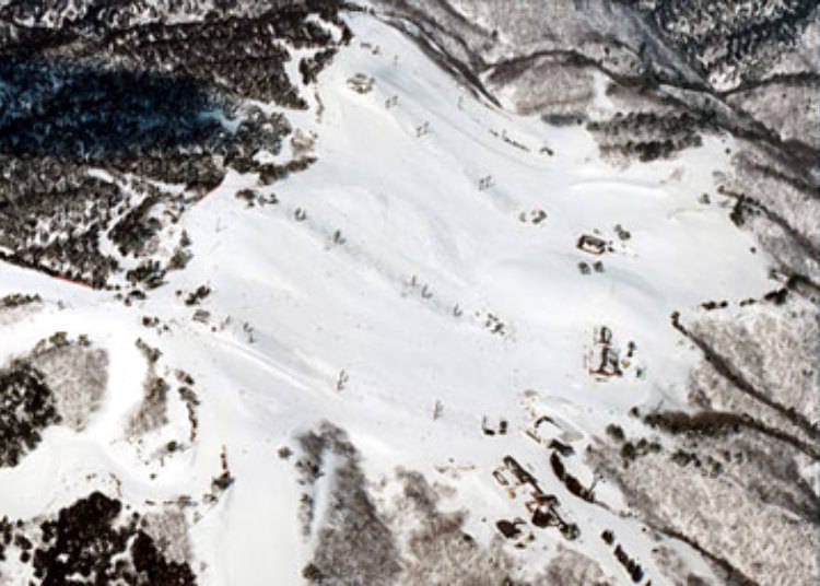 9. Hakodateyama Ski Resort (Shiga)