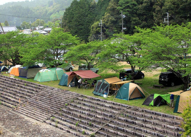 Wataze Onsen’s camping grounds. Photo credit: Kumano Hongu Tourist Association