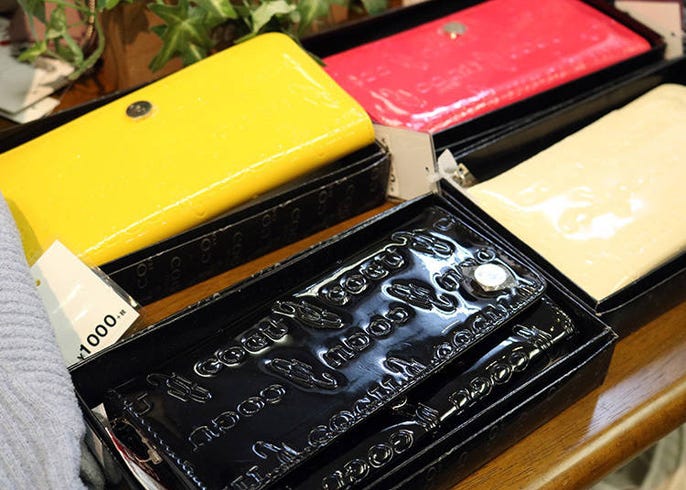 新品ブランド服が 100円 から 大阪のアウトレット Colors が爆安すぎた Live Japan 日本の旅行 観光 体験ガイド