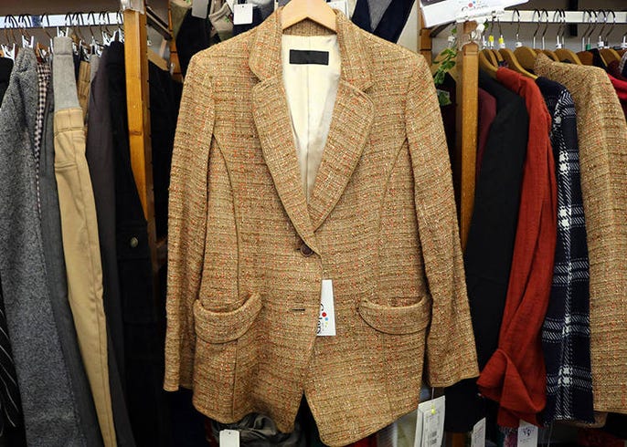 新品ブランド服が 100円 から 大阪のアウトレット Colors が爆安すぎた Live Japan 日本の旅行 観光 体験ガイド