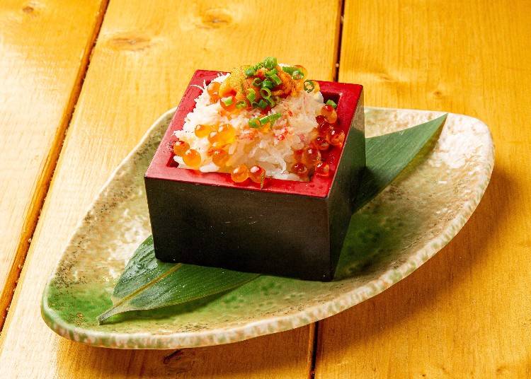 こだわりメニュー：北海道海鮮個室居酒屋 うおっと ～魚人～（北海道）／贅沢！うにかにいくらの升寿司