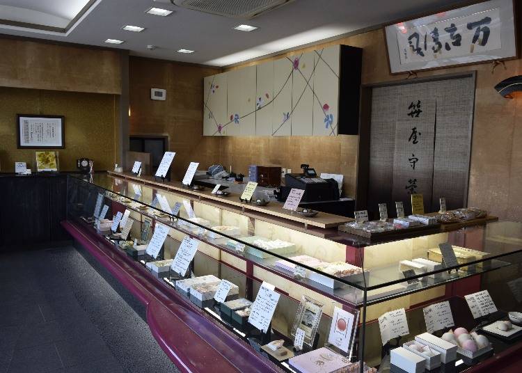 京都「金閣寺」近くで立ち寄りたい、お土産が買える店5選 - LIVE JAPAN (日本の旅行・観光・体験ガイド)