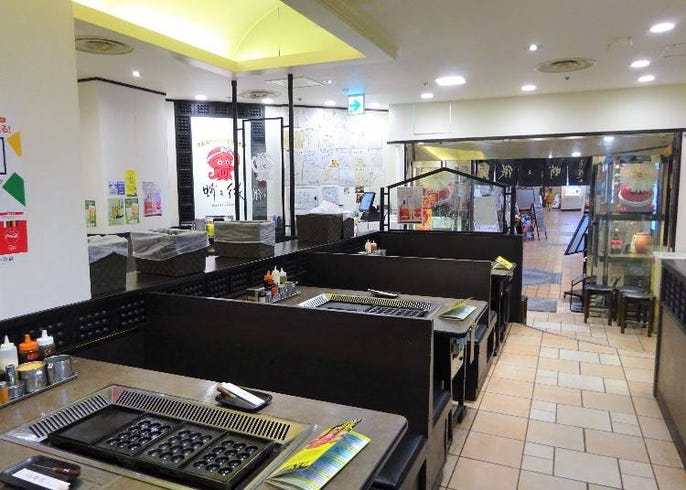 本場 大阪で セルフたこ焼 を体験 おいしく焼くためのノウハウって Live Japan 日本の旅行 観光 体験ガイド