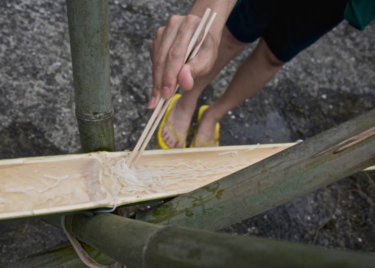 4. Enjoy Nagashi Somen In Your Very Own DIY Stand and Bowl