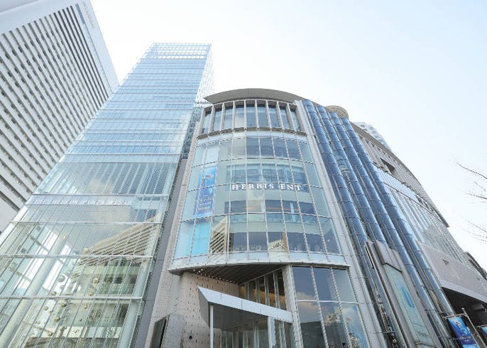 大阪 梅田 ショッピングスポット 完全ガイド 百貨店から商業施設まで Live Japan 日本の旅行 観光 体験ガイド