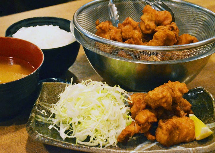 Daily lunches served with free refills on rice and miso soup