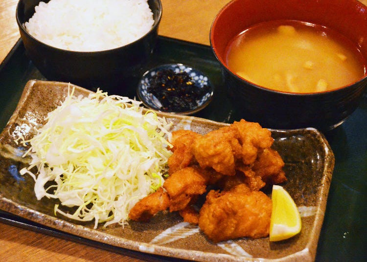 Popular all-you-can-eat fried chicken, only available on Wednesdays