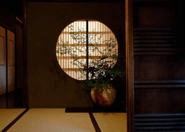 4. Tsudaro: The atmosphere of an old teahouse