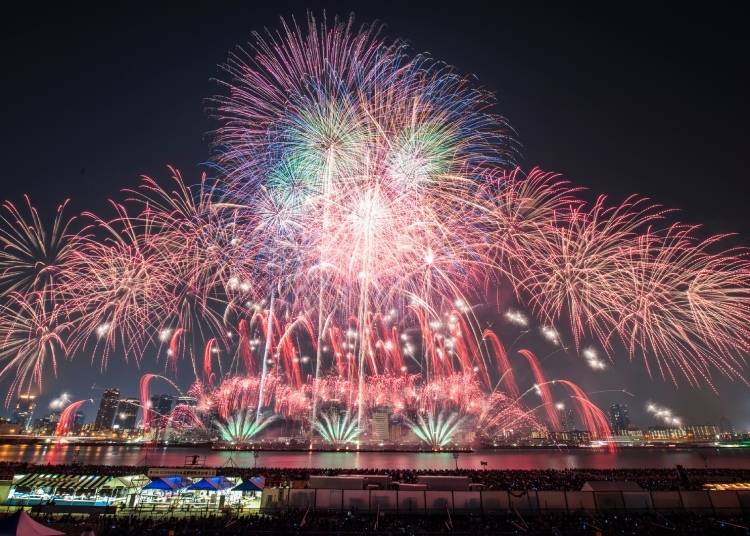 Naniwa Yodogawa Fireworks Festival (Photo: PIXTA)