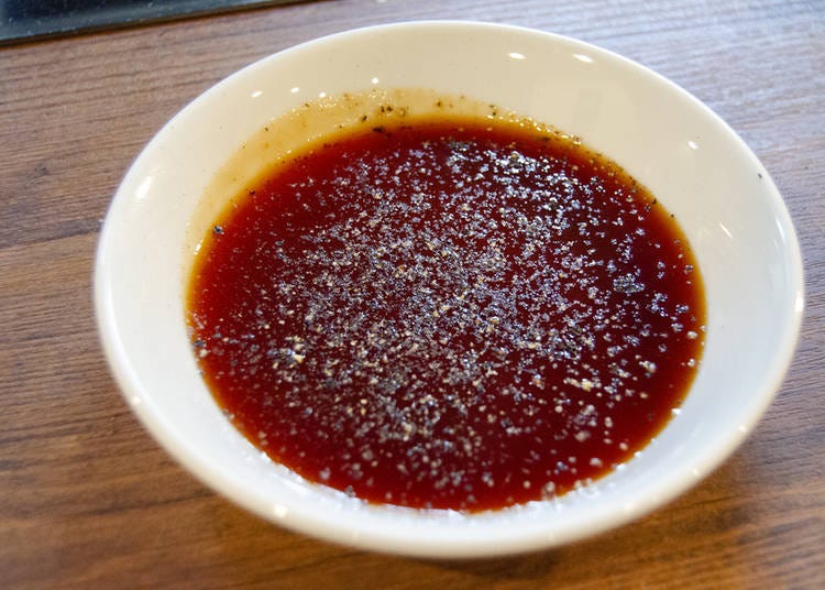 大阪燒作法步驟③專用醬汁也可以用手邊材料自製喔！