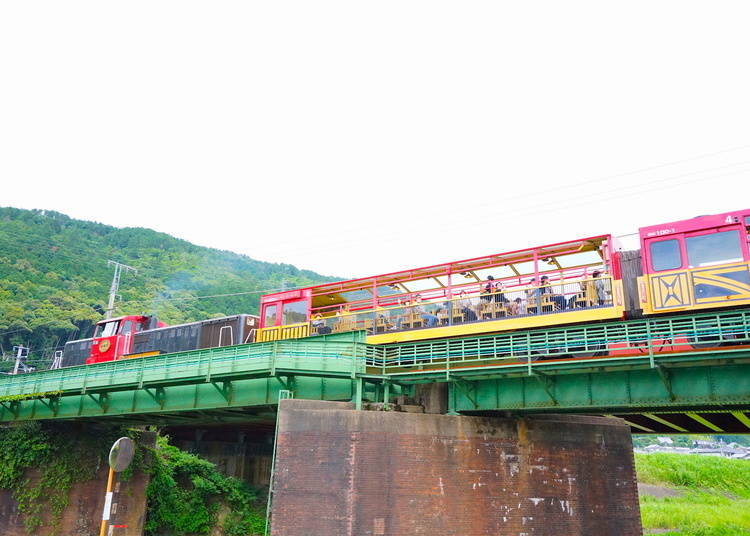 What is the romantic train in Kyoto?