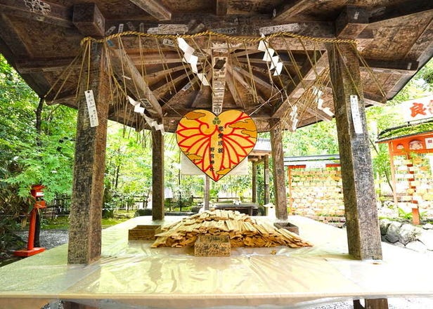 京都・嵐山の「野宮神社」で最強の恋愛成就と厄払いを行う方法