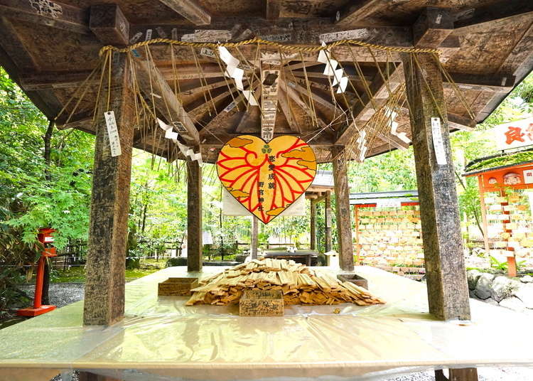 京都 嵐山の 野宮神社 で最強の恋愛成就と厄払いを行う方法 Live Japan 日本の旅行 観光 体験ガイド