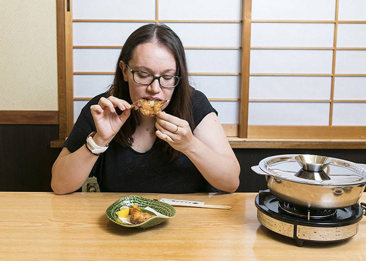 "Just like fried chicken!" Mai says in approval.