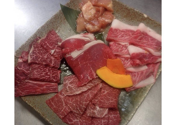 5. Halal Yakiniku Zerohachi Namba OCAT Honten: Enjoy Halal-Friendly Japanese Red Beef!