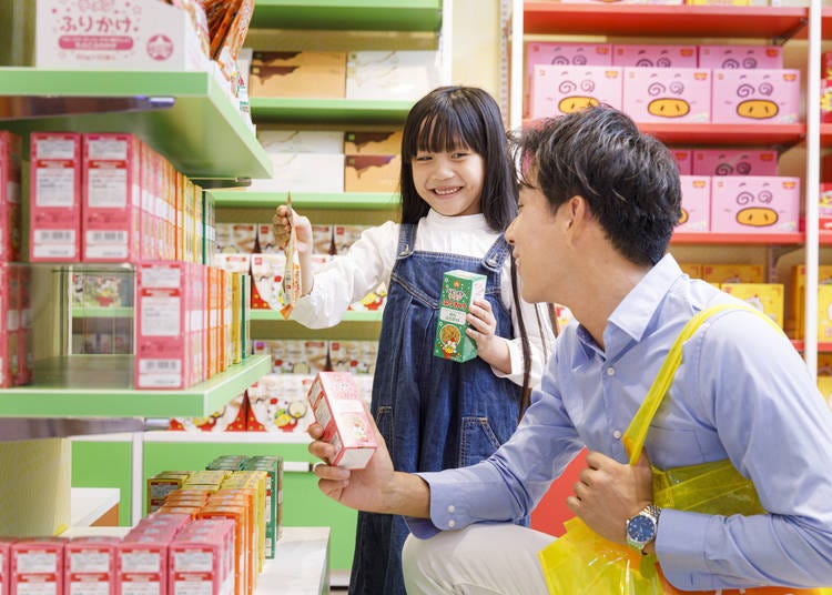 Limited-Edition Baby Star Ramen Souvenirs at Oyatsu Marche Shopping Area!