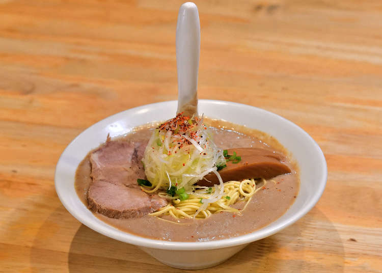 超濃厚から圧倒的うま味まで ラーメン激戦区 京都で食べるべき拉麺 7選 Live Japan 日本の旅行 観光 体験ガイド