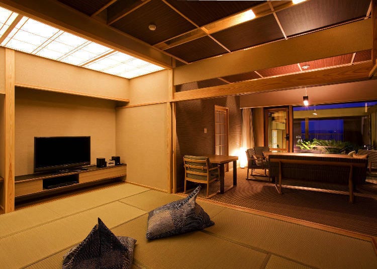 The “Villa Rakuen” room, from its spacious room to the observation terrace, is unobstructed and open