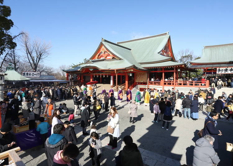 This shrine attracts nearly 2.2 million visitors a year, of which about 750,000 visit during these three days